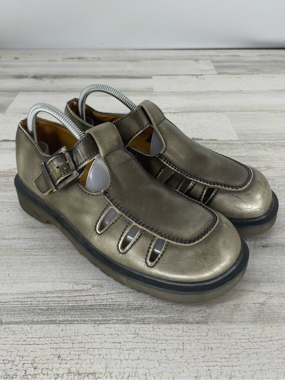Dr Martens mary jane buckle england vintage shoes brogue Size 7 Rare